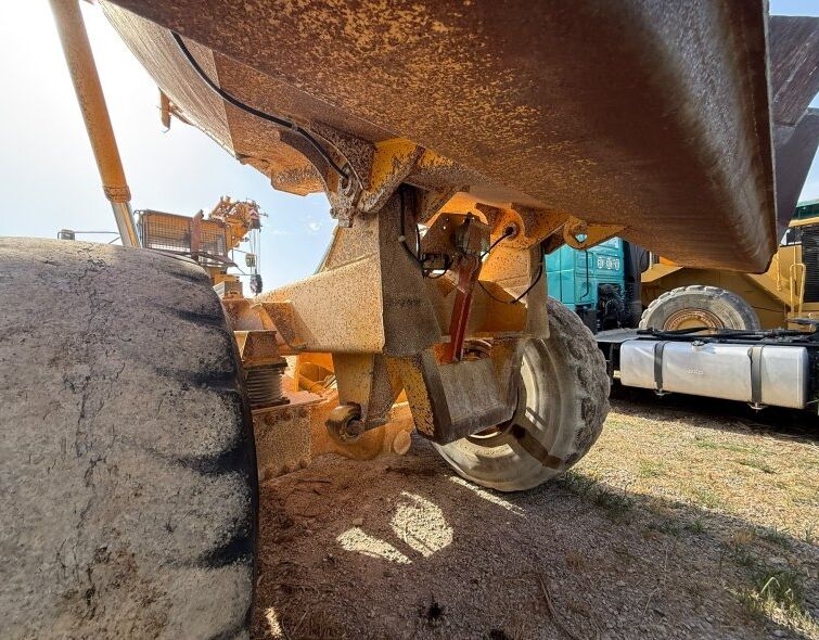 VOLVO A35
